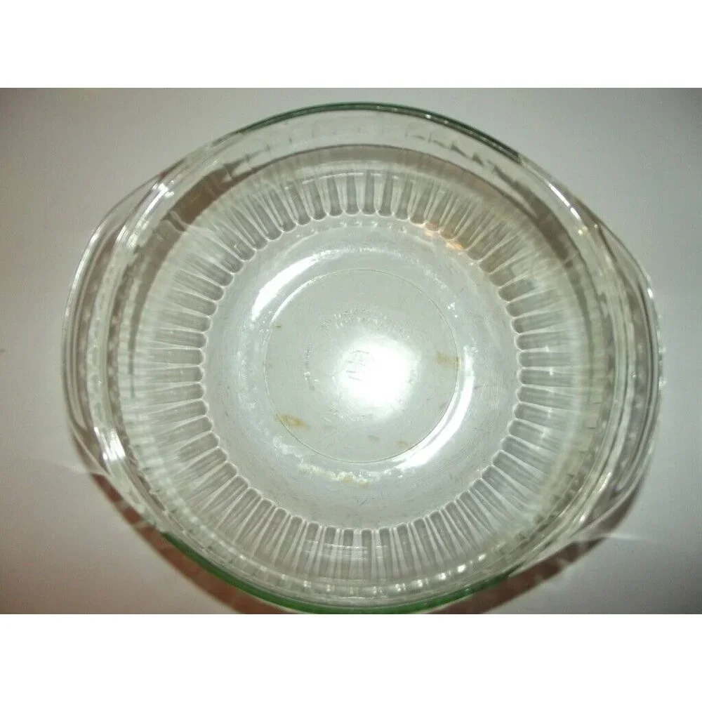 Pyrex 024 Clear Light Green Tint 2 Quart Casserole W/Lid